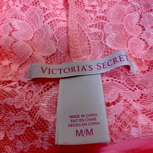 Vintage Victoria’s Secret Satin and Lace Halter Chemise Slip Size Medium - Picture 5 of 5